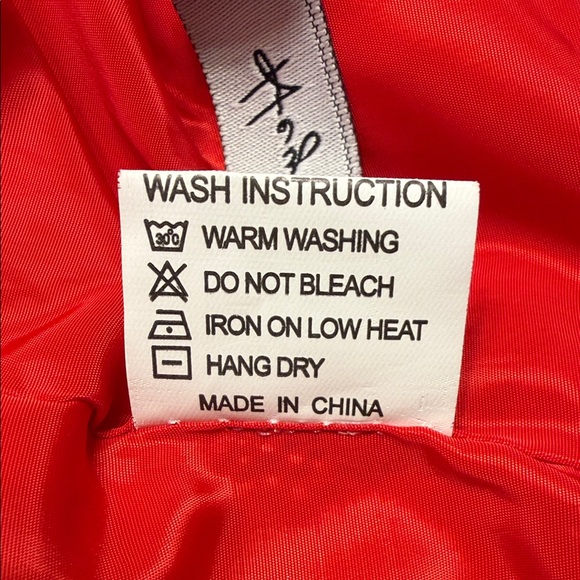 Hey Samy Pink and Red Women's Reversible Cabin-core Size Small Puffer Vest - Picture 6 of 8